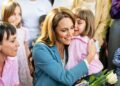 Princesa Kate encanta a Itália em visita real histórica pós-recuperação