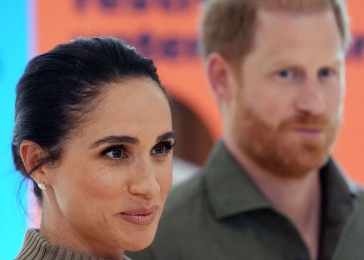 Príncipe Harry ‘exige’ que a realeza seja ‘educada’ com Meghan Markle – Celebrity News – Entretenimento