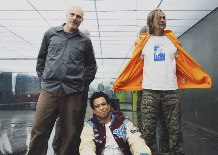 Quicksand lança novo videoclipe para 'Crystallize'