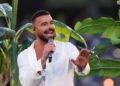 Ricky Martin está seguro após 'gás lacrimogêneo' interromper show em Montenegro