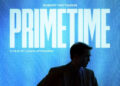 Robert Pattinson canaliza o apresentador de “To Catch a Predator”, Chris Hansen, no novo trailer de “Primetime”