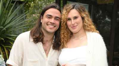 Rumer Willis reflete sobre relacionamento ‘brutal’ com ex