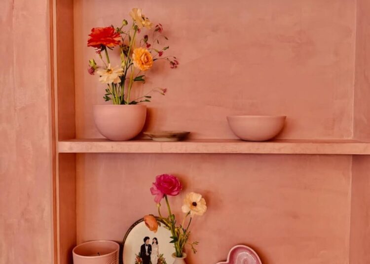 Selena Gomez compartilha uma visão rara do design de interiores de sua casa com Benny Blanco
