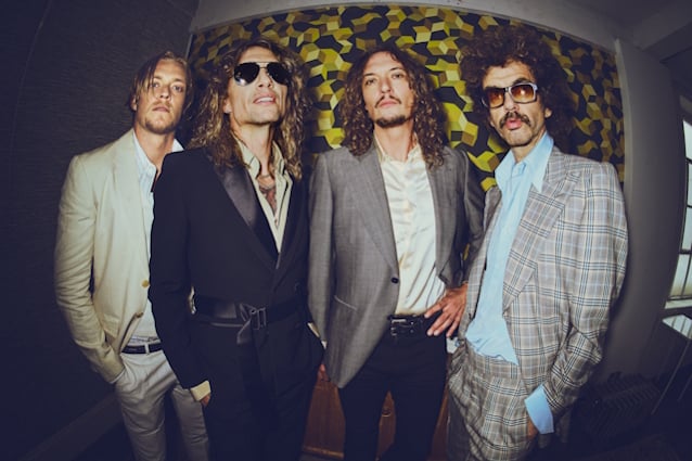 THE DARKNESS lança música tema do novo ‘filme Masters Of The Universe’