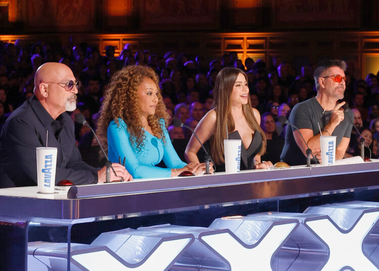 Todas as celebridades que foram juradas ou apresentadoras do AGT (LIST)