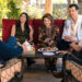 Tovah Feldshuh provoca “Nobody Wants This” 3ª temporada: ‘The Writing Is Better Than Ever’ (exclusivo)