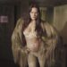 Tove Lo lança novo single febril “I'm Your Girl Right?” Ao lado do videoclipe do Wild Monastery
