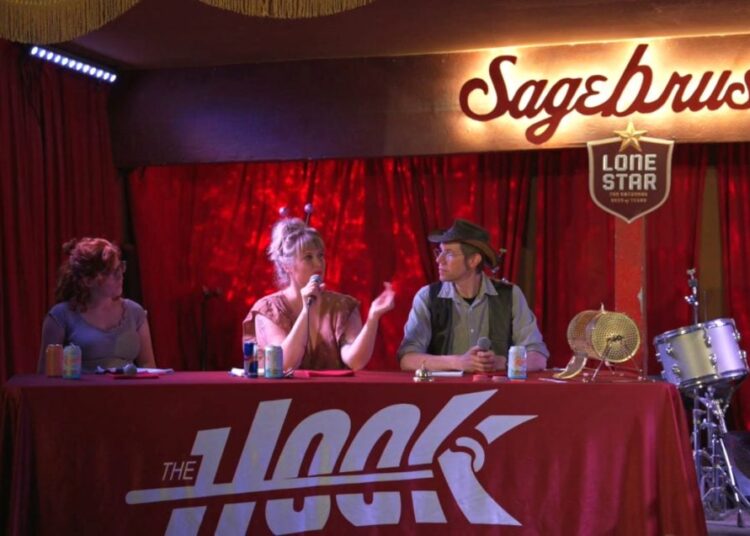Veja o episódio inaugural do novo showcase de composições The Hook