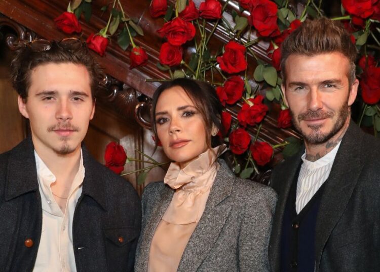 Victoria Beckham comentou sobre 'Brand Beckham' após as acusações do Brooklyn