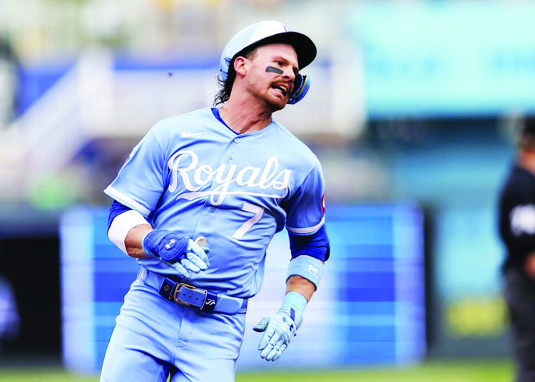 Wacha lança Royals para vencer Tigers