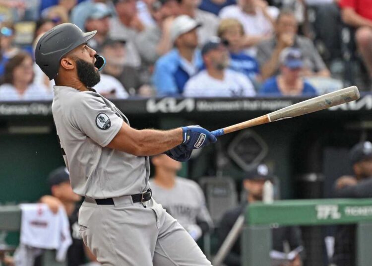 Yankees continuam dominando a rivalidade com Royals