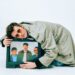 Yard Act anuncia novo álbum 'You're Gonna Need A Little Music' com o single ameaçador 'Redeemer' e mais datas de turnê no Reino Unido