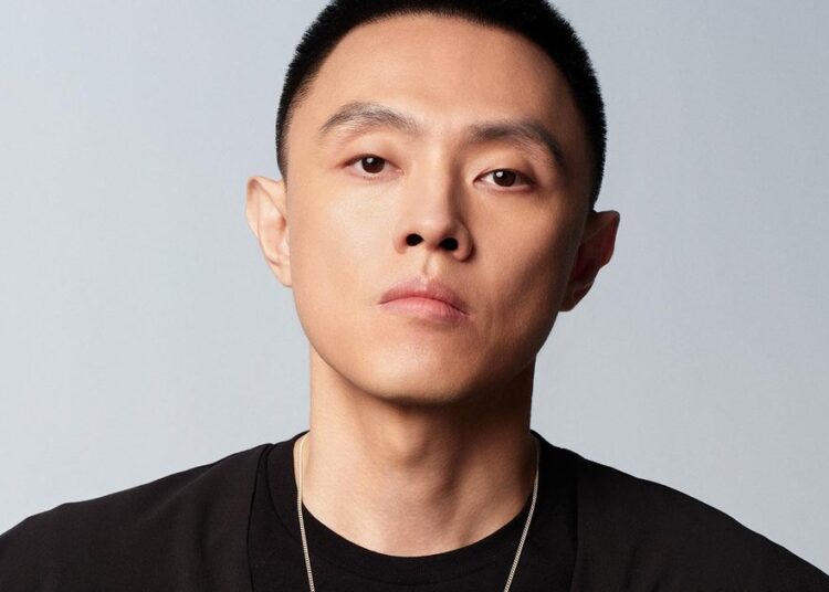 ZHANG YE está construindo uma nova linguagem global para música eletrônica chinesa