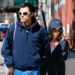 Zoë Kravitz estava 'animada' em apoiar o noivo Harry Styles no início da turnê em Amsterdã (fonte exclusiva)