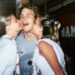 16 fotos raras de celebridades desfrutando de empregos comuns antes da fama