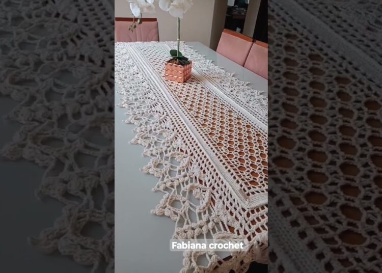 caminho de mesa realeza