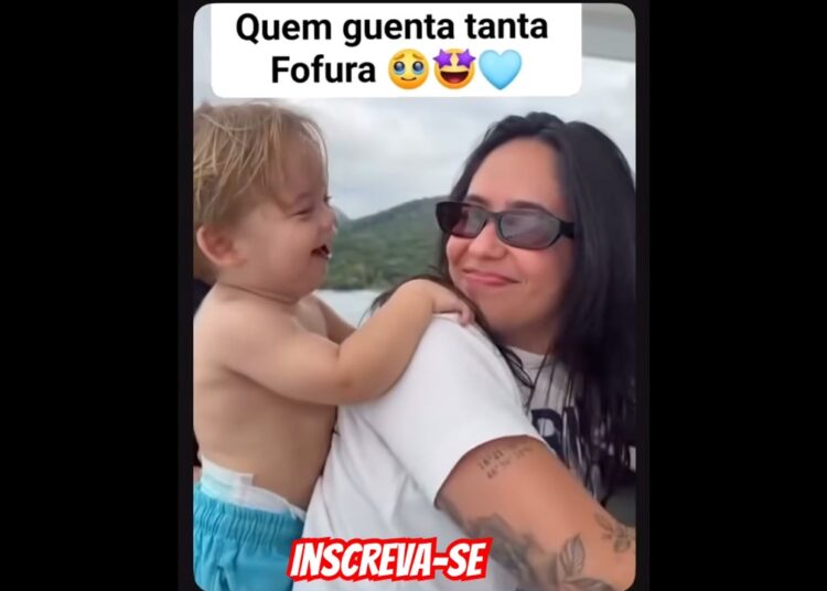 Sera que ama a dinda dele ? #zefelipe #ultimasnoticia #fofoca #famosos