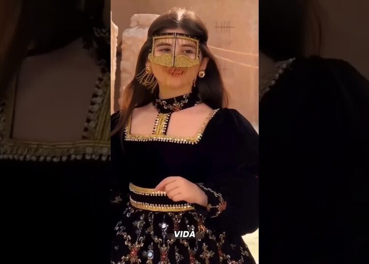Por qué las chicas más hermosas de Dubái viven como la realeza 😳