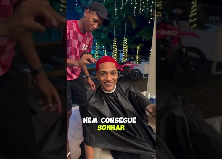 Esse é o cantor mais amado do BRASIL ? #famosos #neymarjr