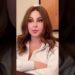 بأول حفل غنائي بعد إصابة قدمها   إليسا تخلع حذائها على المسرح