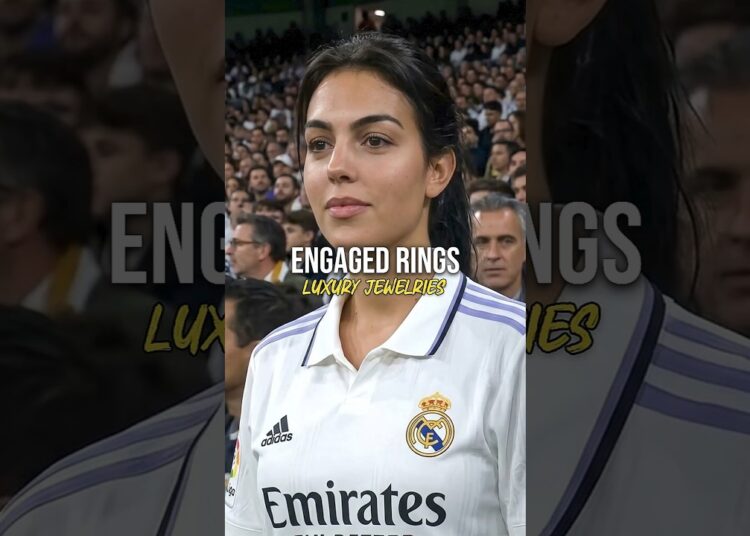 From Beyonce to Hailey Bieber: Million Dollar Engagement Rings 💍🤯