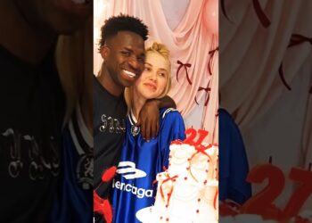 Vini Jr saiu em defesa de Virgínia #famosos #fofocas #vinijr #virginia