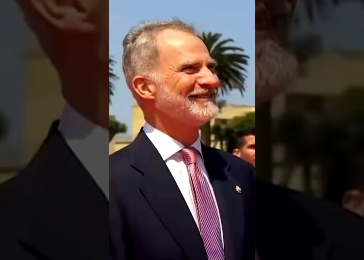 El AFECTUOSO GESTO de FELIPE VI al DESPEDIR al PAPA LEÓN XIV en Tenerife