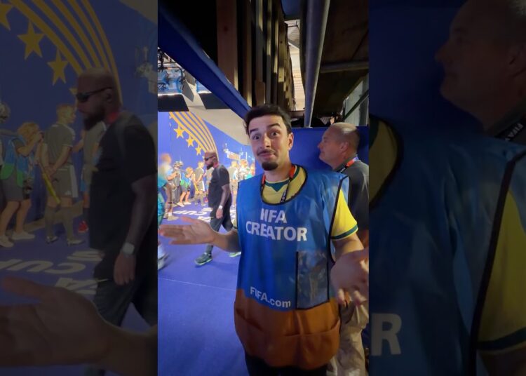 Quantos Famosos eu Encontro no Jogo do Brasil? #ad