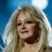 Cantora Bonnie Tyler sai do coma após cirurgia de emergência
