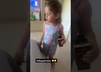 FLOFO CONTANDO AS FOFOCAS PRA VOVÓ MARGARETH #virginiafonseca