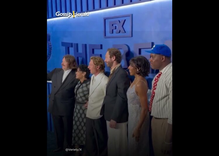 The bear cast stuns at final season premiere 😳🍽️ #shorts