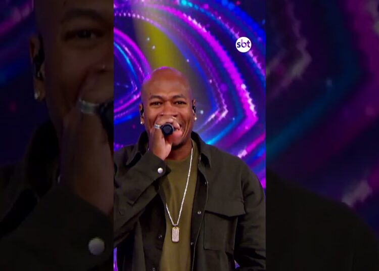 Essa todo mundo sabe! #TurmaDoPagode coloca agora todo mundo para cantar aqui no #DomingoLegal!