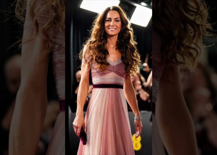 Kate Encanta Estrela da BBC em Encontro Real