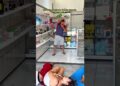 Mas eu não perco a fofoca🤣 #humor #comedia #engraçados
