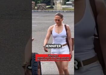 Última hora. Jennifer Lopez, de 56 anos, anunciou oficialmente um novo relacionamento. #brasil #star