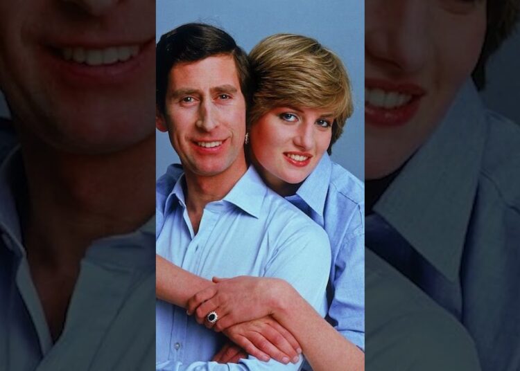 El detalle del anillo de Diana que sorprendió a la realeza 💙👑#short#RoyalLife#Classic#FashionHistory