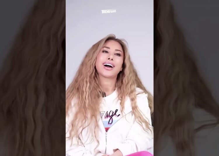 اشيع خضوعها لعملية تجميل فاشلة   أول ظهور لنجوى كرم بعد غياب