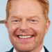 A estrela de 'Modern Family' Jesse Tyler Ferguson nomeia seu co-ator mais confiável no palco
