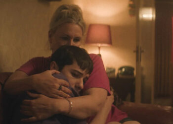 A estrela de 'What It Feels Like For A Girl' Ellis Howard diz que vender um programa histórico da BBC para os EUA é um “ato revolucionário”