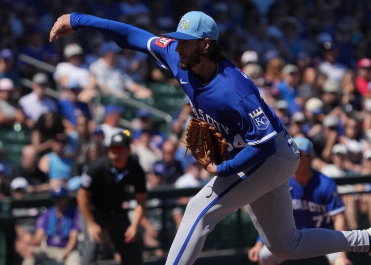 A pequena profundidade de arremesso inicial de Royals pode não ter respostas além de Mitch Spence