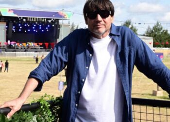 Alex James apostou sua fazenda em nova turnê sendo um sucesso – Music News