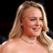 Alicia Silverstone comemora 33 anos de ‘Cryin’ e 29 anos de ‘Batman & Robin’