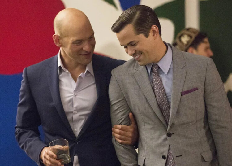 Andrew Rannells revela um breve romance com a história de “Girls” inspirada em Anderson Cooper