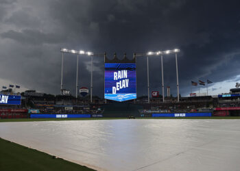 Astros no Royals em Rain Delay sábado 13/06/26