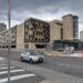 Barracas de construção no distrito de entretenimento de Glendale