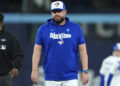 Blue Jays e Royals trocam de arremessadores em meio a temporadas decepcionantes