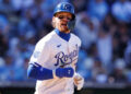 Bobby Witt Jr., do Royals, recebe atualização sobre lesões no 'melhor cenário'