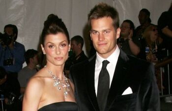Bridget Moynahan grita para Tom Brady após a reunião