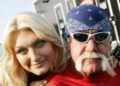 Brooke Hogan ataca a polícia após o relatório da morte de Hulk Hogan