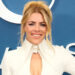 Busy Philipps admite que 'pensou que havia algo errado comigo' antes do diagnóstico de TDAH
